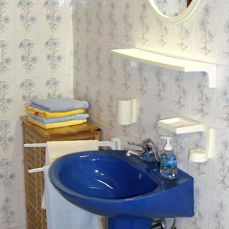 Apartman By The Sea Necujam, Solta - 5162 Stomorska